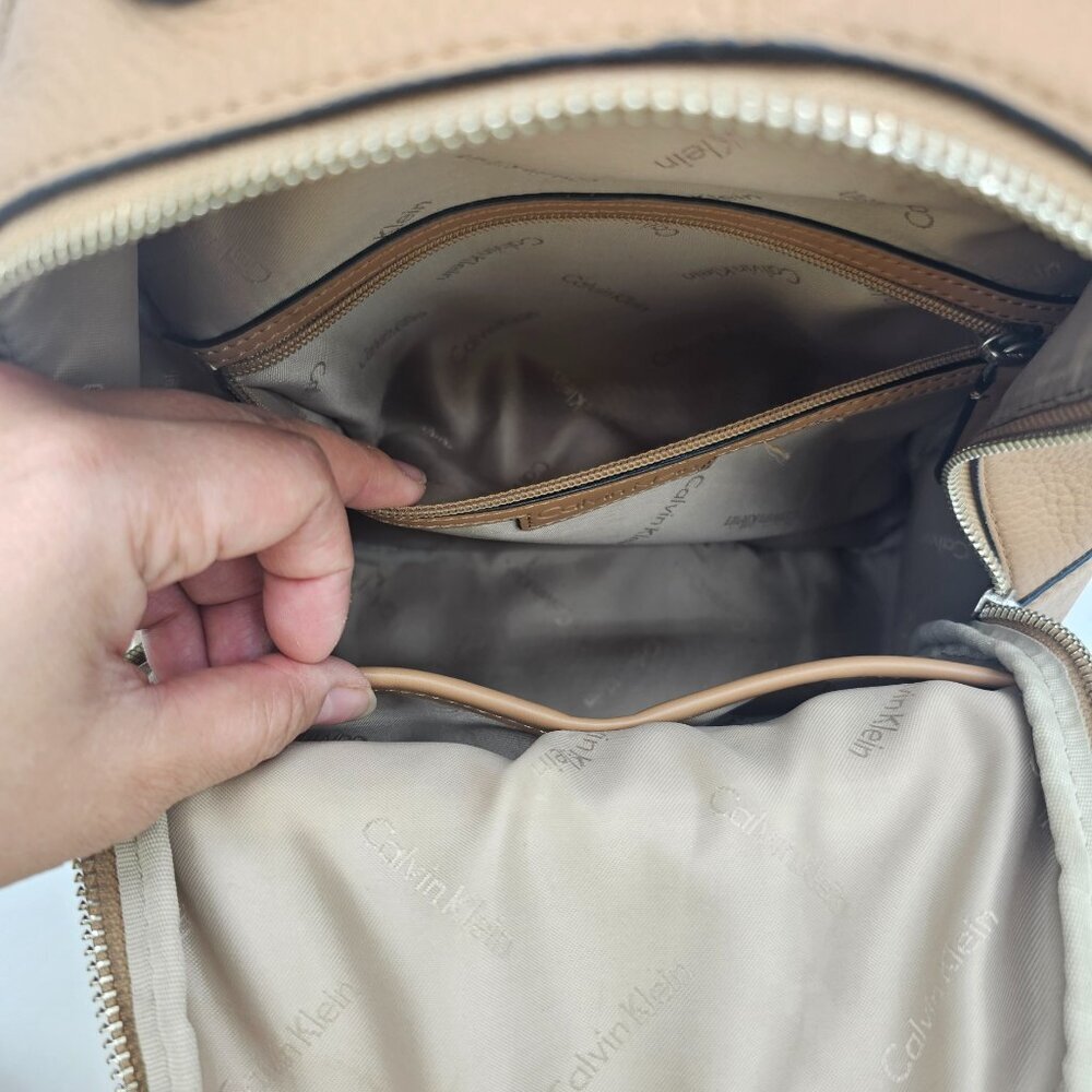 Calvin Klein Pebble Leather Small Backpack Tan – Repair Needed - Picture 11 of 16